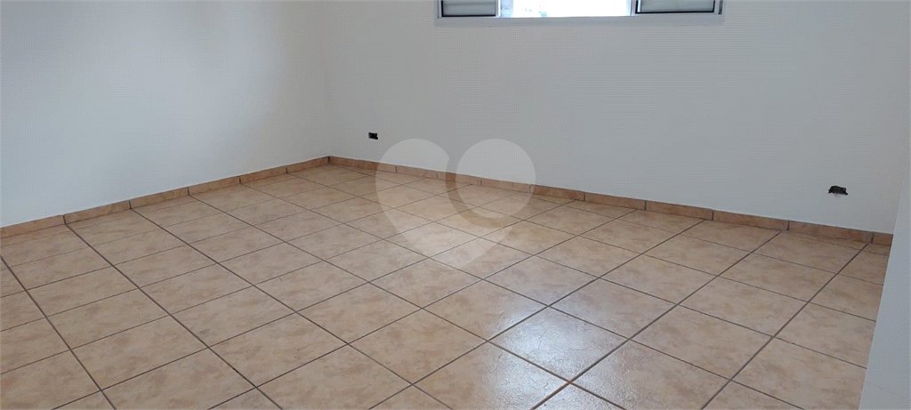 Sobrado à venda com 3 quartos, sendo 2 suítes, em Vila Paulicéia, São Paulo, SP
