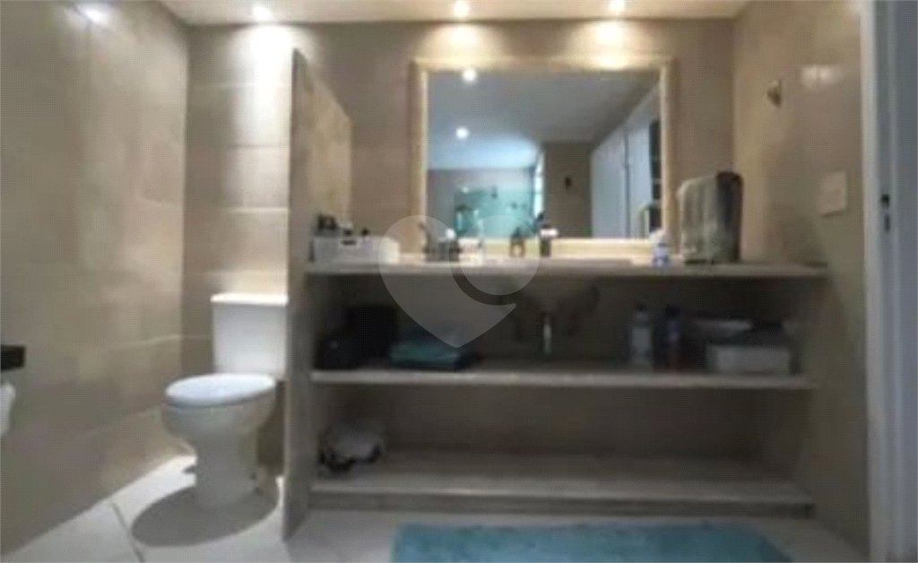 Casa à venda com 4 quartos, sendo 3 suítes, em Vargem Pequena, Rio de Janeiro, RJ