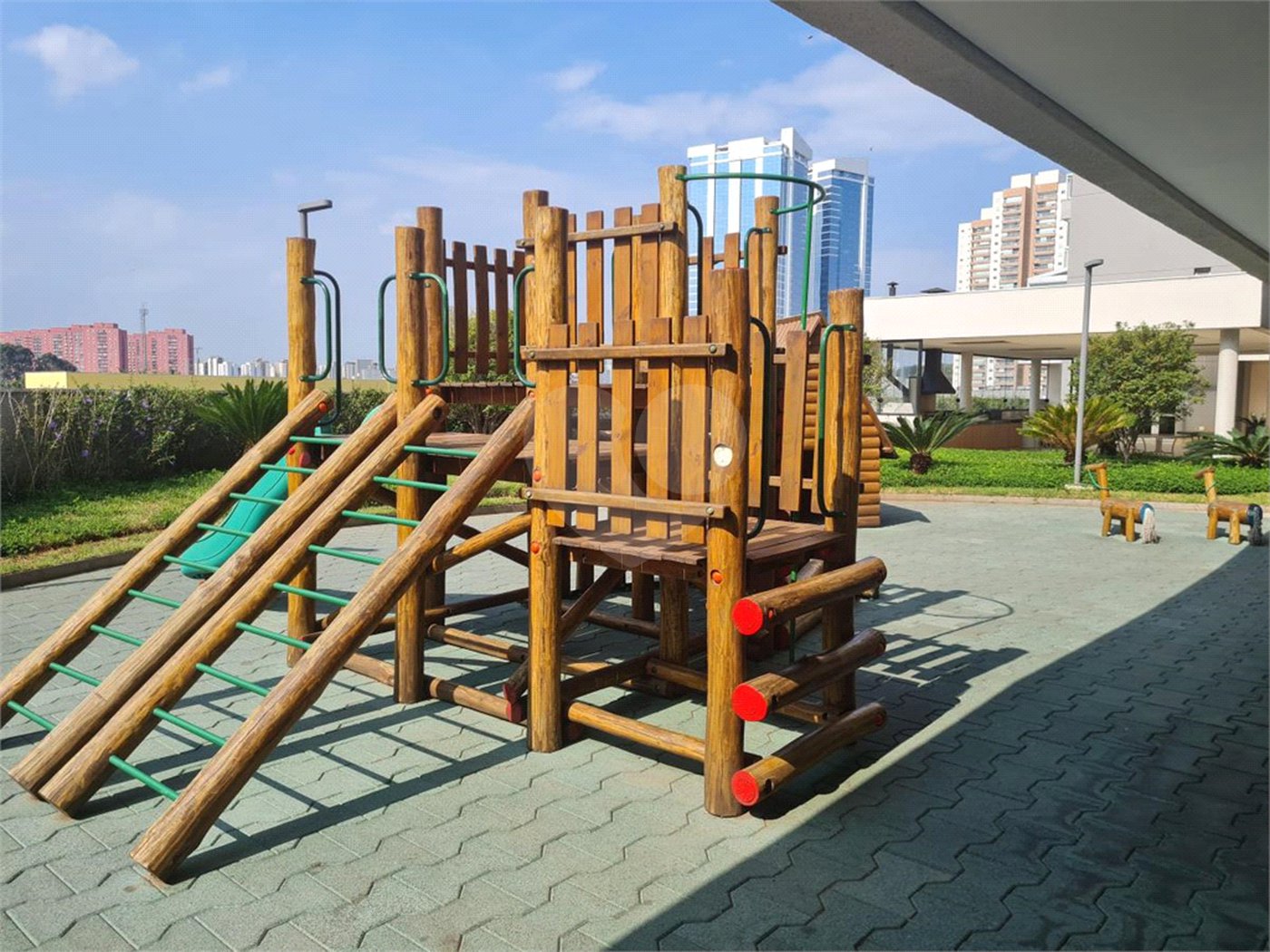Apartamento à venda com 3 quartos, sendo 1 suíte, em Barra Funda, São Paulo, SP