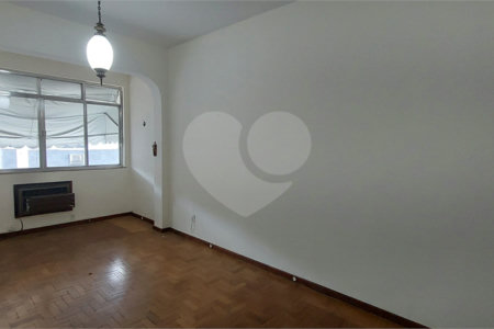 Apartamento à venda com 2 quartos em Grajaú, Rio de Janeiro, RJ