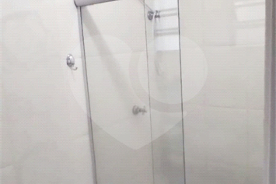 Casa à venda com 4 quartos, sendo 1 suíte, em Santana, São Paulo, SP
