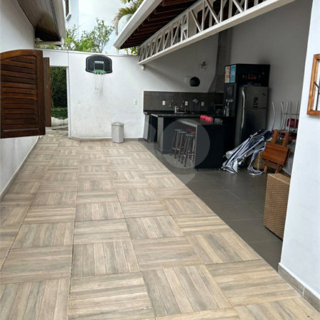 Casa à venda com 2 suítes no condomínio Residencial, Mogi das Cruzes - SP