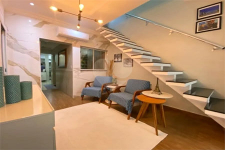 Casa de Vila à venda com 3 quartos, sendo 1 suíte,  em Tijuca, Rio de Janeiro, RJ