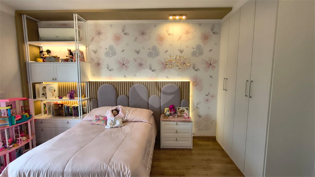 Casa à venda com 3 suítes no condomínio Reserva da Mata, Vinhedo - SP