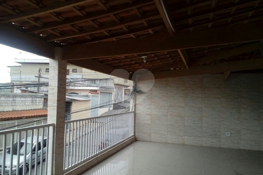 Sobrado à venda com 3 quartos, sendo 1 suíte, em Tremembé, São Paulo, SP