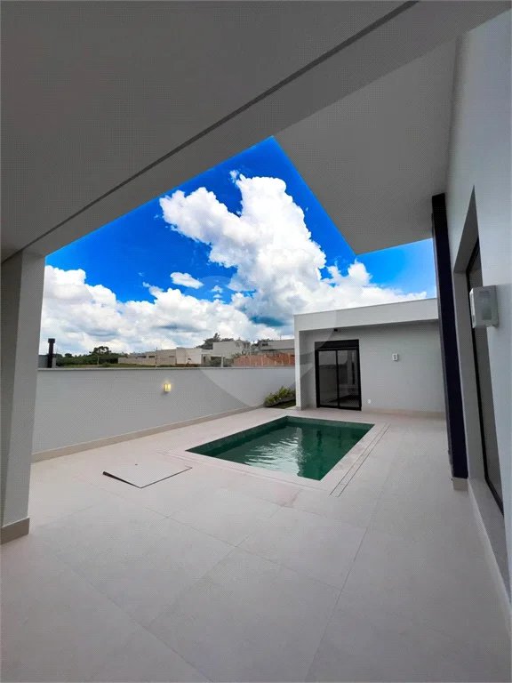 Belíssima casa à venda no Damha 2 de Piracicaba.