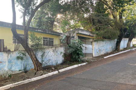Terreno à venda com 2 quartos em Vila Nivi, São Paulo, SP