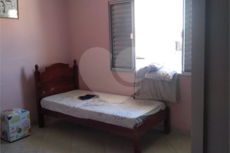 Sobrado à venda com 3 quartos em Vila Marari, São Paulo, SP
