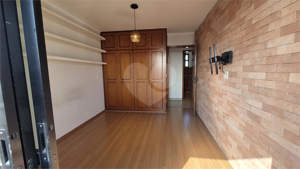 Apartamento à venda ou para alugar com 3 quartos, sendo 2 suítes, em Vila Romana, São Paulo, SP
