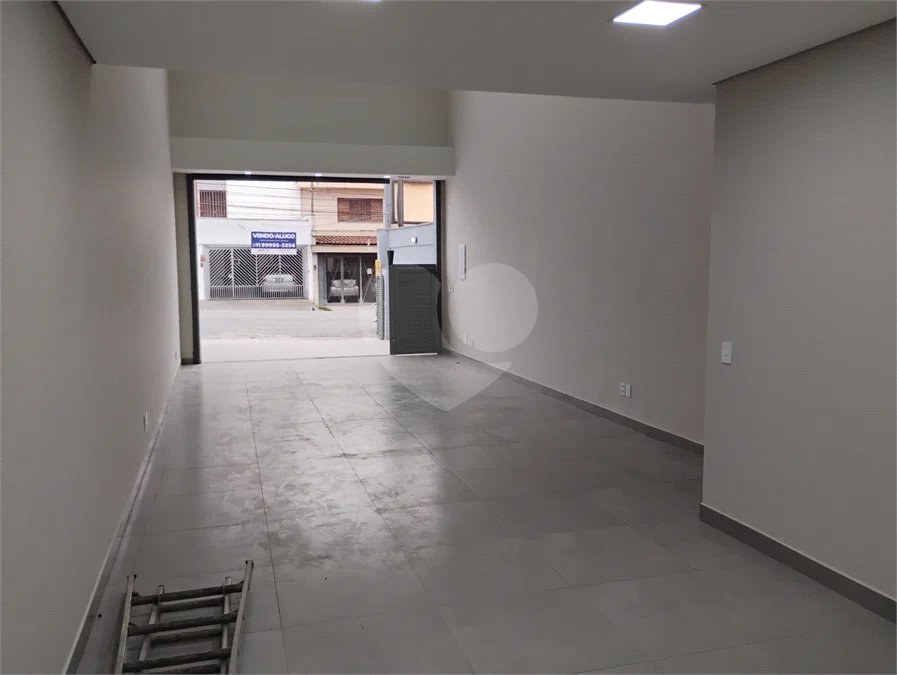 Aluga-se Salão Comercial na Vila Mascote
