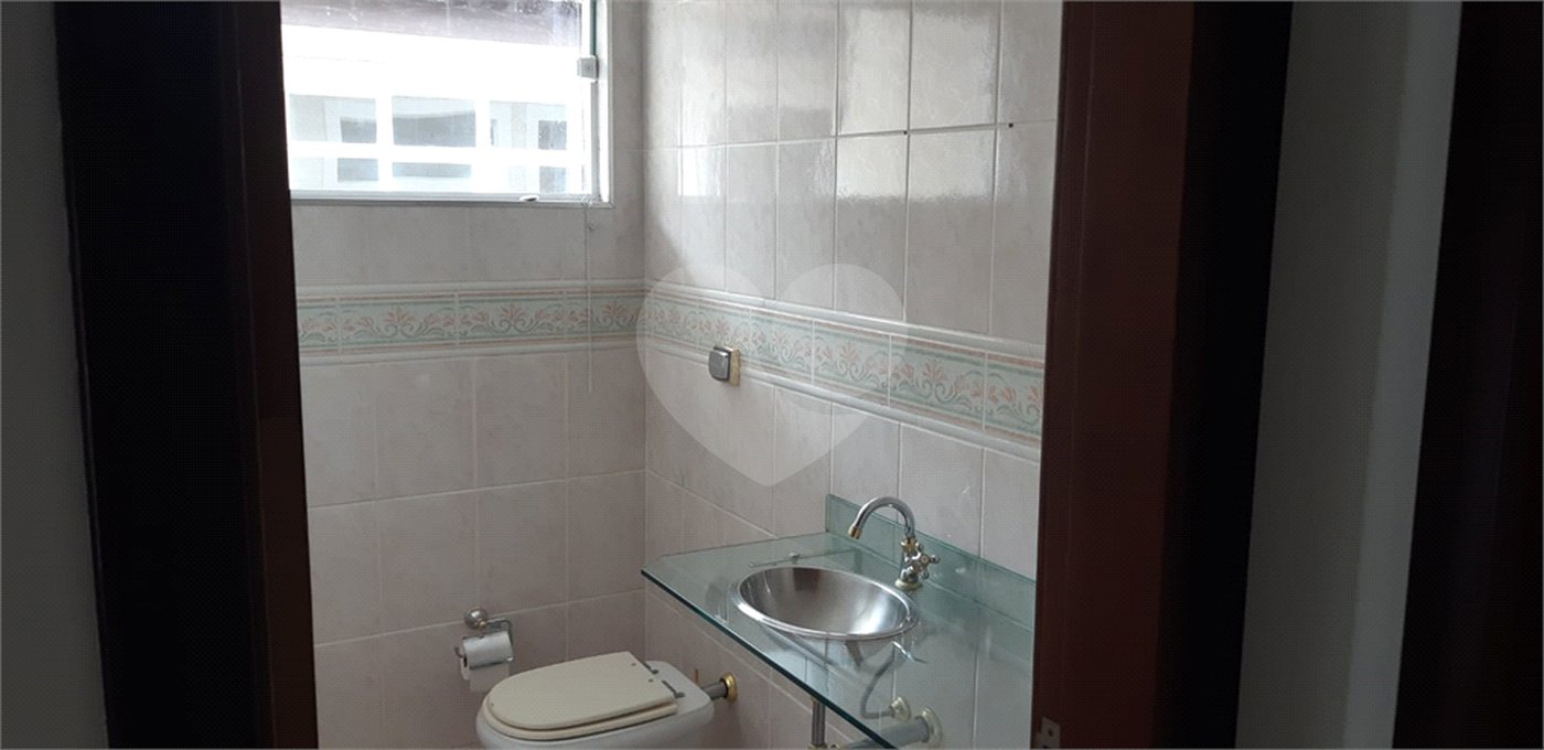 Casa à venda com 3 quartos, sendo 1 suíte, em Vila Santista, Atibaia, SP