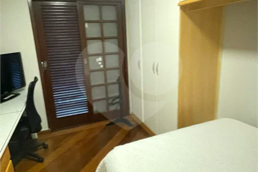 Sobrado à venda com 4 quartos, sendo 2 suítes, em Mandaqui, São Paulo, SP