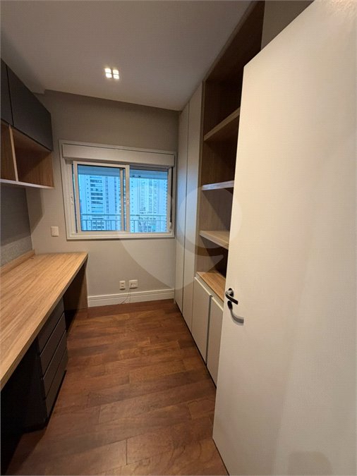 Apartamento à venda com 3 quartos, sendo 1 suíte, no Centro, São Bernardo do Campo, SP
