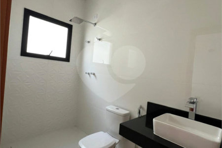 Casa à venda com 3 suítes no condomínio Spazio Design, Bragança Paulista - SP