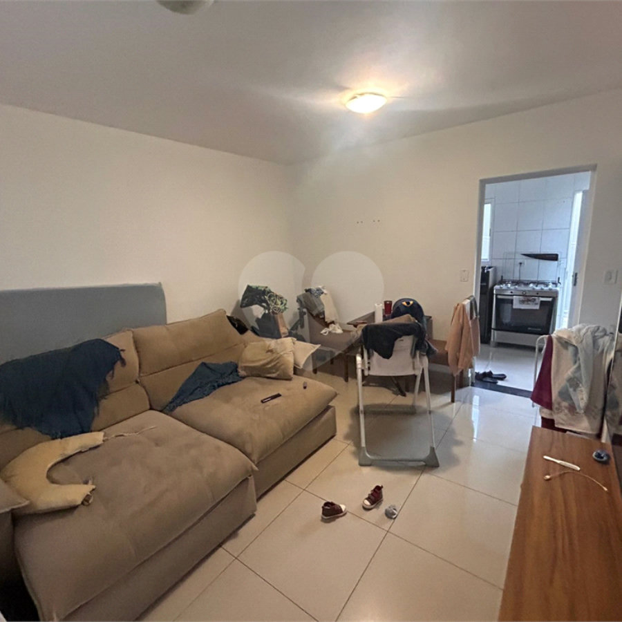 Casa à venda com 2 quartos, sendo 1 suíte, no condomínio Residencial Vila Real, Indaiatuba - SP