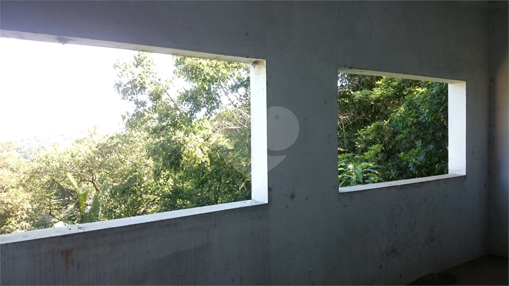 Casa à venda com 5 suítes no condomínio Alpes da Cantareira, Mairiporã - SP