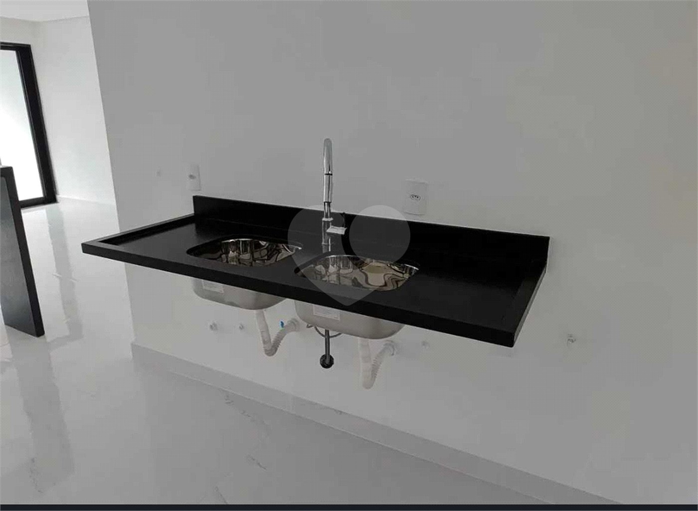 Apartamento à venda com 3 suítes em Parque Campolim, Sorocaba, SP