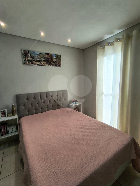 Casa à venda com 2 quartos no condomínio Residencial Flamboyant, Sorocaba - SP