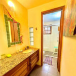 Casa com 3 dormitórios à venda, 122 m² por R$ 1.100.000,00 - Toninhas - Ubatuba/SP