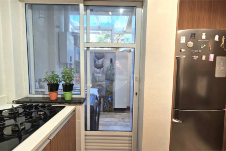Casa à venda com 3 quartos, sendo 1 suíte, no condomínio Flora Park, São Paulo - SP