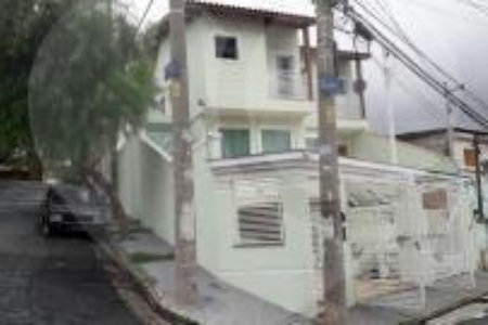 Sobrado à venda com 3 suítes em Vila Nivi, São Paulo, SP