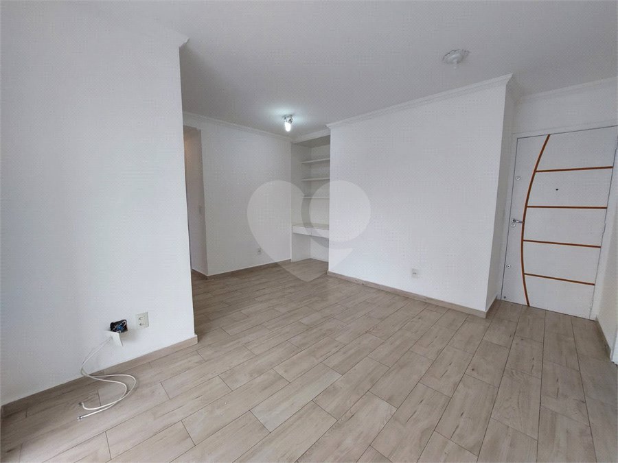 Apartamento para alugar com 2 quartos, sendo 1 suíte, em Parque São Domingos, São Paulo, SP
