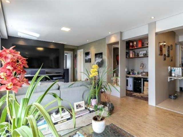 Apartamento à venda com 2 suítes em Morumbi, São Paulo, SP