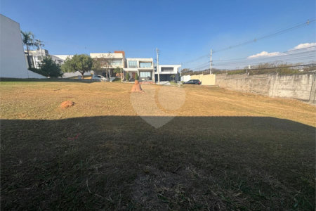 Terreno à venda no condomínio Portal da Primavera, Sorocaba - SP