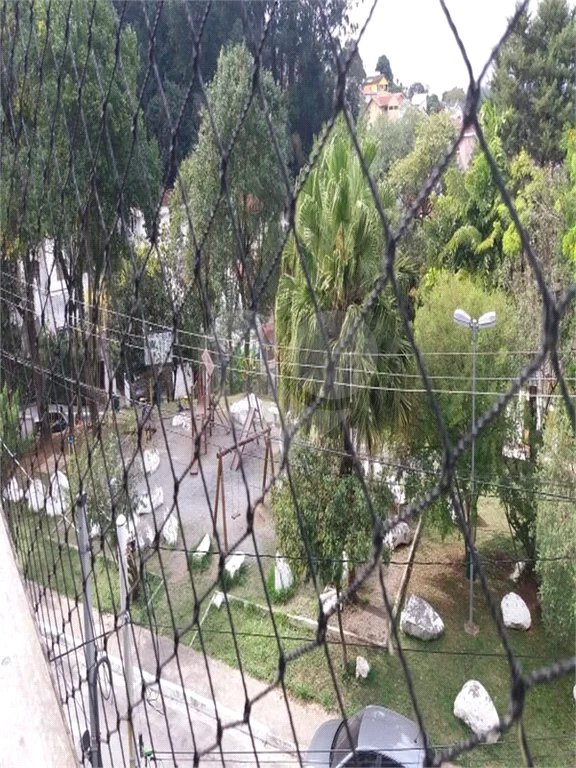 Sobrado à venda com 4 quartos, sendo 3 suítes, em Vila Irmãos Arnoni, São Paulo, SP