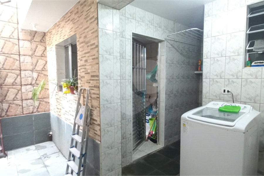 Sobrado à venda com 3 quartos, sendo 1 suíte,  em Tremembé, São Paulo, SP