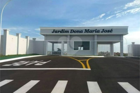 Terreno à venda no condomínio Jardim Residencial Dona Maria José, Indaiatuba - SP