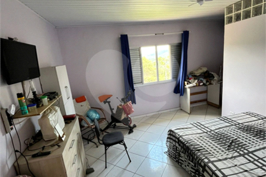 Casa à venda com 5 quartos em Luiz Fagundes, Mairiporã, SP