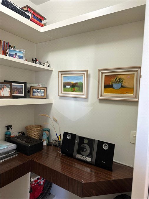 Apartamento à venda com 3 suítes em Vila Suzana, São Paulo, SP