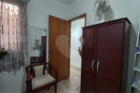 Sobrado à venda com 3 quartos, sendo 1 suíte, em Vila Medeiros, São Paulo, SP