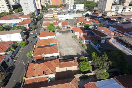Terreno à venda no Centro, Araraquara, SP