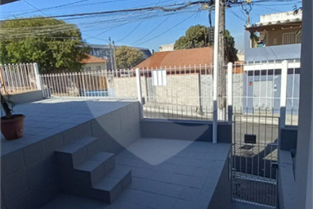 Casa à venda com 2 quartos em Vila Santa Maria, São Paulo, SP