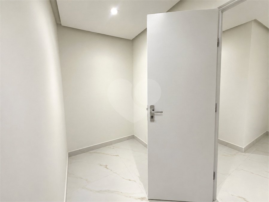 Casa Linear 3 quartos com 1 suíte, área de lazer