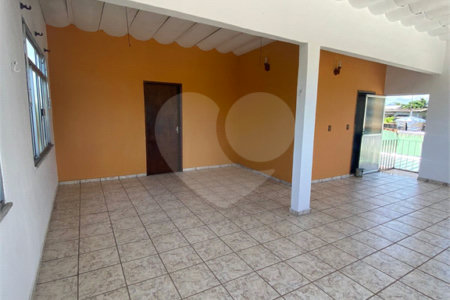 Casa à venda com 2 quartos em Campo Grande, Rio de Janeiro, RJ