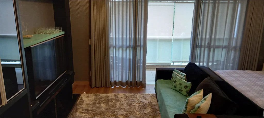 Apartamento à venda com 1 suíte em Brooklin Paulista, São Paulo, SP