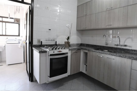 Apartamento à venda ou para alugar com 4 quartos, sendo 2 suítes, em Santana, São Paulo, SP