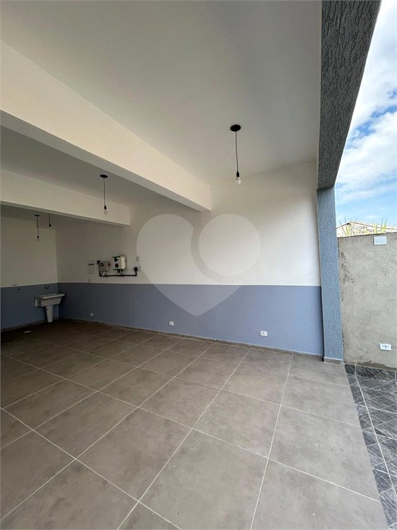 Casa para alugar com 2 quartos, sendo 1 suíte, em Cidade Nova Arujá, Arujá, SP