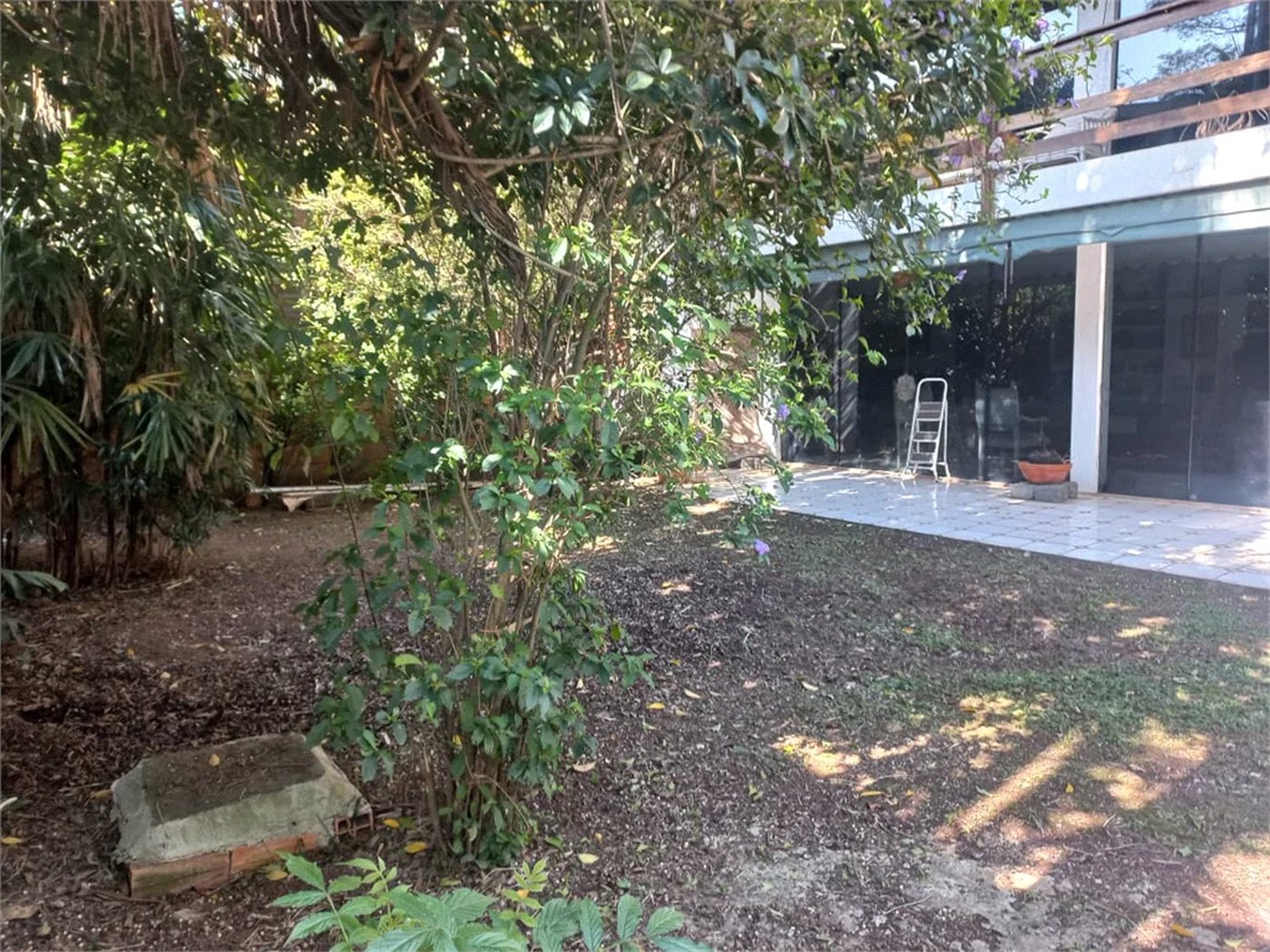 Casa à venda com 3 quartos, sendo 2 suítes,  em Morumbi, São Paulo, SP