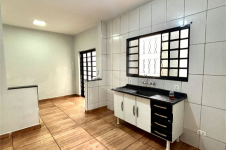 Casa à venda com 3 quartos, sendo 1 suíte, em Jardim Tropical, Sorocaba, SP