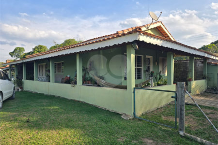 Chácara à venda com 3 quartos, sendo 1 suíte,  em Planalto Verde, São Roque, SP