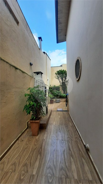 Casa à venda com 3 quartos, sendo 2 suítes, em Santo Amaro, São Paulo, SP