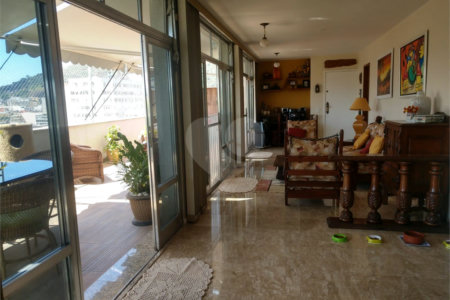 Cobertura à venda com 3 quartos, sendo 1 suíte, em Vila Isabel, Rio de Janeiro, RJ