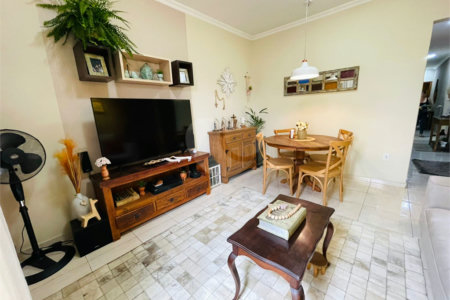Casa à venda com 2 quartos, sendo 1 suíte, em Vila Olímpia, Sorocaba, SP