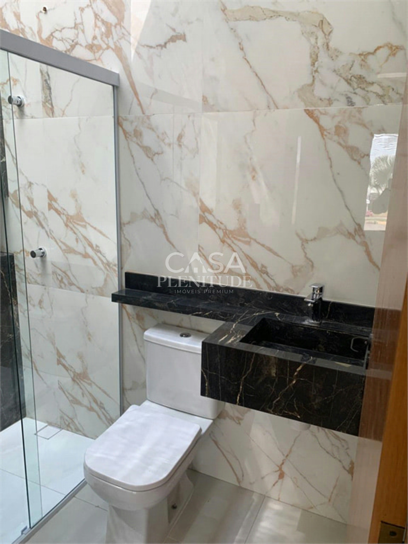 Casa em condomínio à venda com 3 quartos, sendo 1 suíte, em Cajuru do Sul, Sorocaba, SP