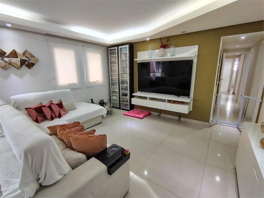 Apartamento à venda com 4 quartos, sendo 3 suítes, em Jardim Londrina, São Paulo, SP