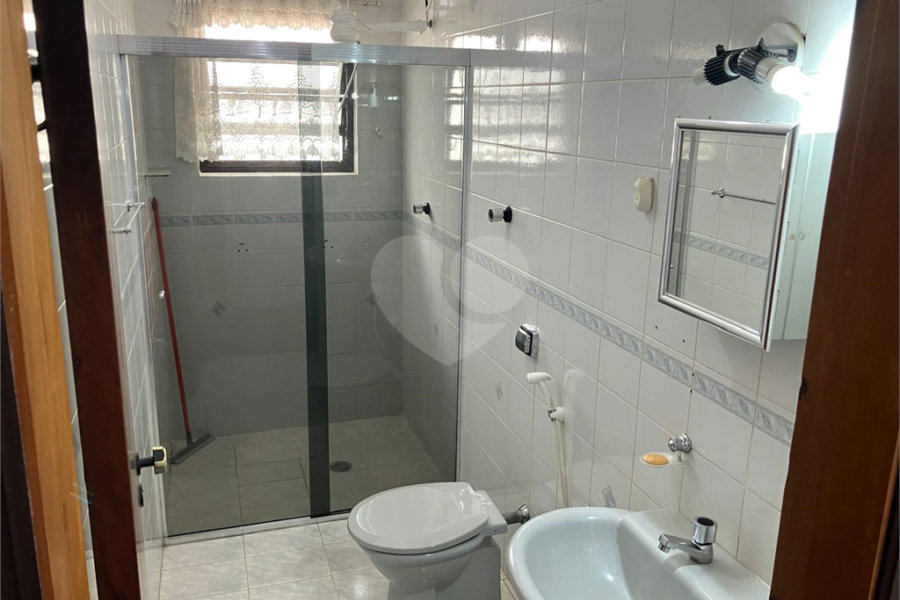 Sobrado à venda com 3 quartos, sendo 1 suíte, em Vila Mazzei, São Paulo, SP